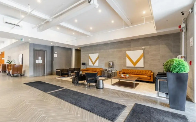 2BR 2 Storey Loft Free Parking Gym