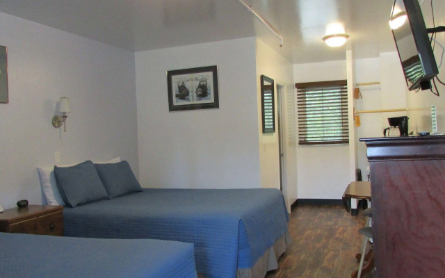 Creekwood Inn