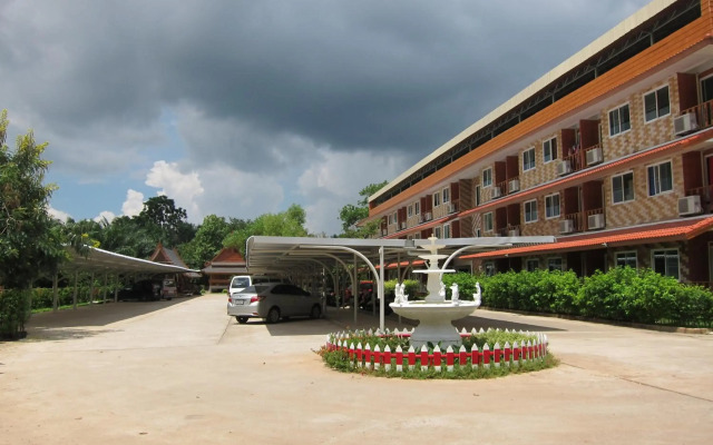 Baan Bangrak Residence (SHA Extra Plus)