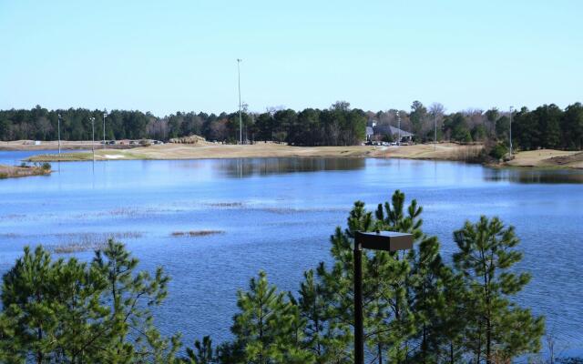 Hampton Inn & Suites Savannah-Airport