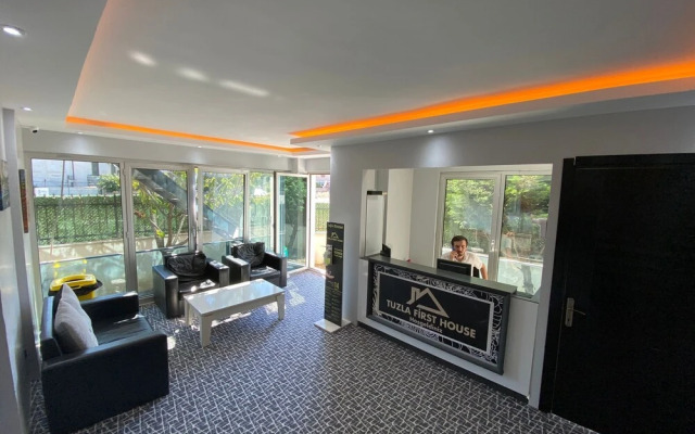 Tuzla First House