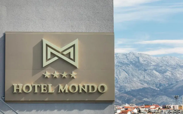 Hotel Mondo