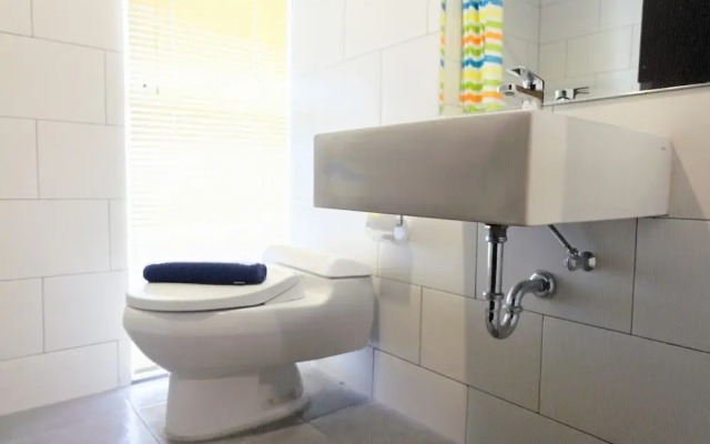 Big Size with City View @ 3BR Lexington Apartment