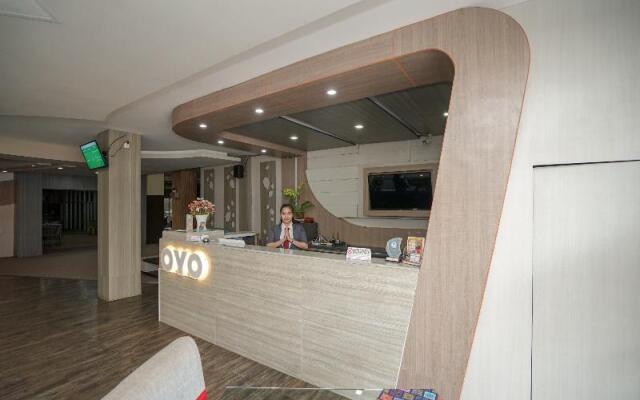 Collection O 736 Hotel Best Skip