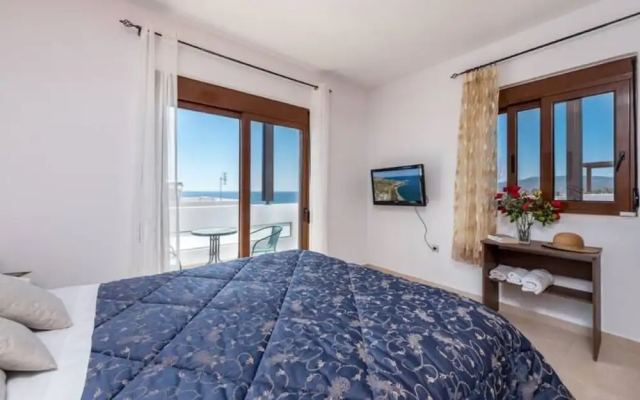 Vila Kiotari Former Vila Avra