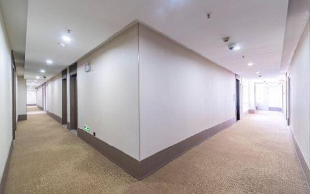 Hanting Hotel(Shanghai Pudong Airport Nanzhu Hotel)