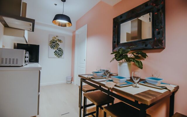 Azure Urban Resort by Adam's Crib