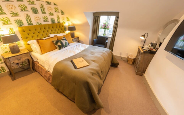 The Swan Inn