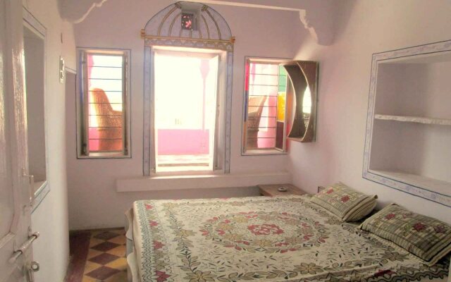 Hotel Bharatpur Palace