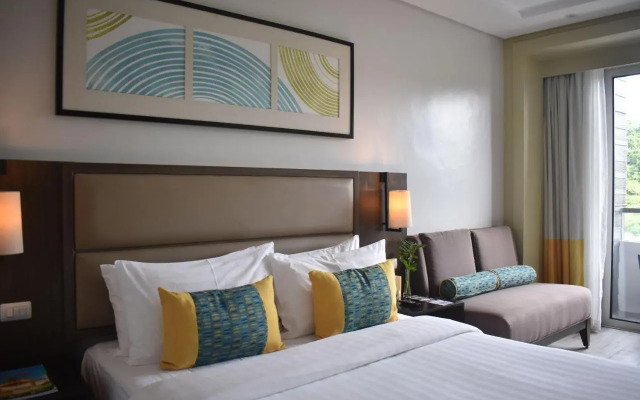 Stay Near Private Beach in Boracay