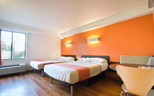 Motel 6 Springfield, VA - Washington DC Southwest