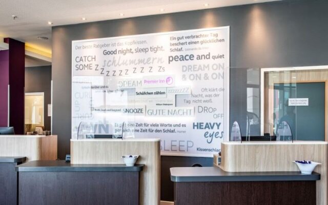 Premier Inn Cologne City Sud Hotel