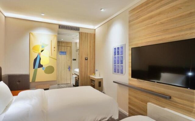 Hanting HotelHangzhou Wulinmen Hushu South Road