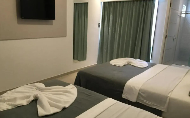 Uno Hotel