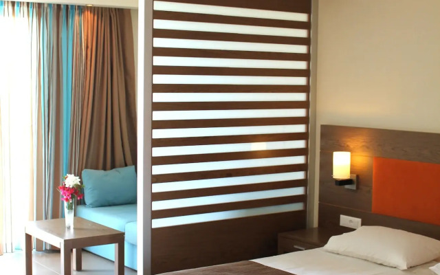 Sea Melody Beach Hotel & Apartments