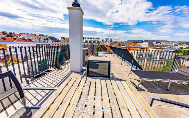 Eddie’s Design Apartments