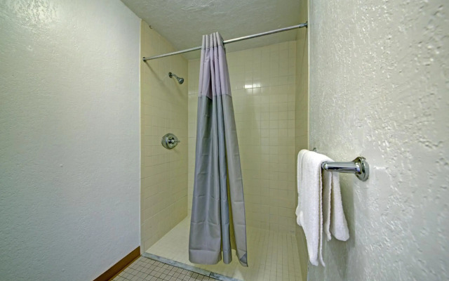 Motel 6 Cocoa Beach, FL