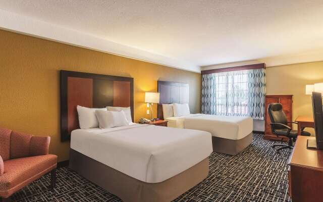 La Quinta Inn & Suites by Wyndham Deming