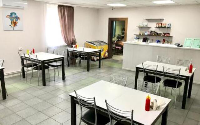 Don-416 Motel