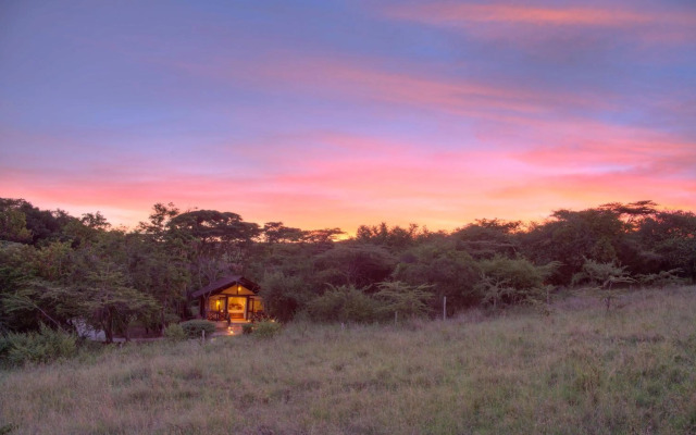 Sarova Mara Game Camp
