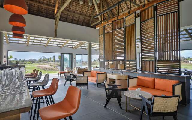 Radisson Blu Azuri Resort & Spa