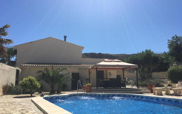 Cortijo Esquina B&B Guesthouse