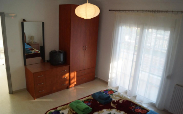 Τhe Sunny Apartments