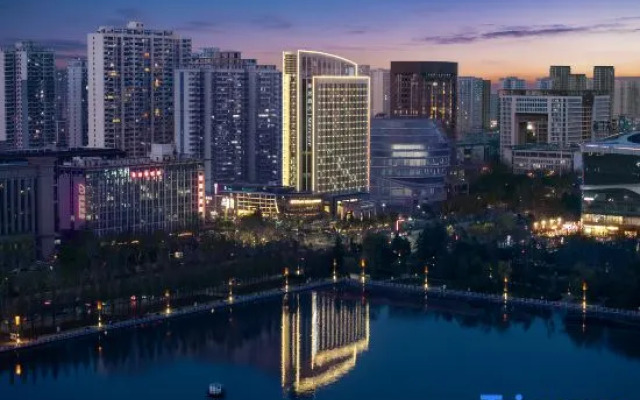 Mercure Luoyang