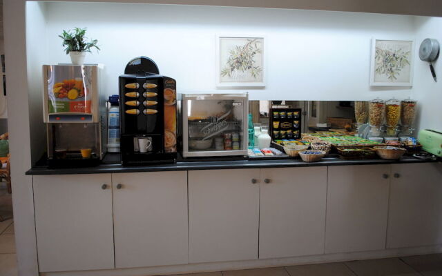 Comfort Hotel Emerainville Marne-La-Vallee