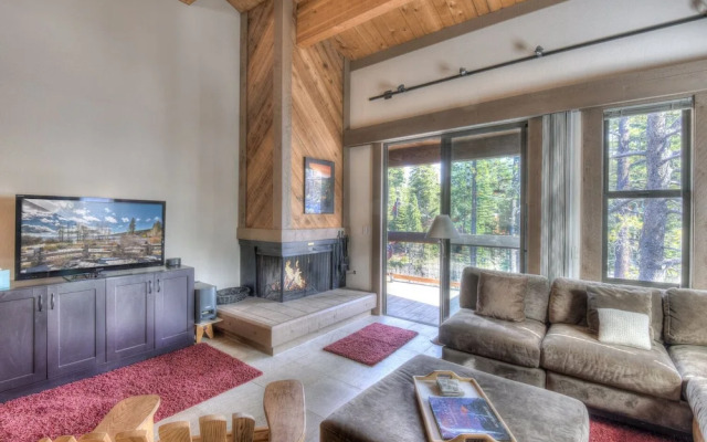 Silver Tree Sanctuary in Aspen Grove!