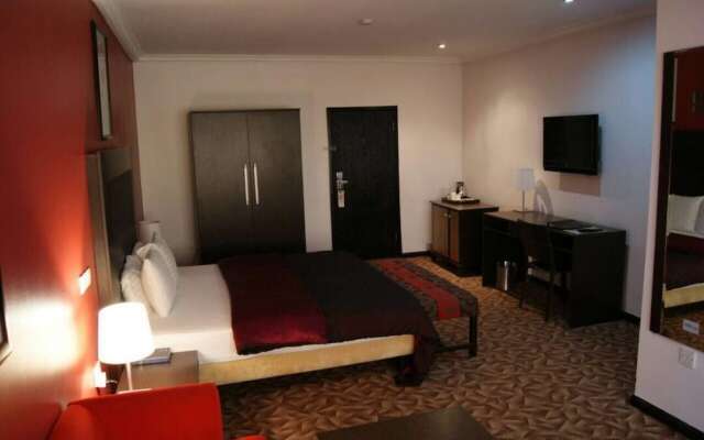 The Hotel Properties Limited