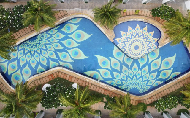 Grande Bay Resort at Mahabalipuram