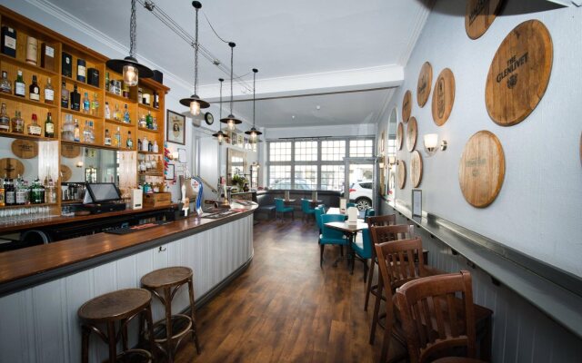 Atholl Arms Hotel