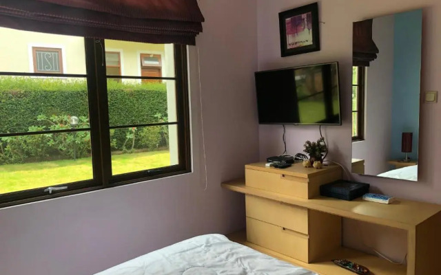 Eton Asia Kota Bunga Villas