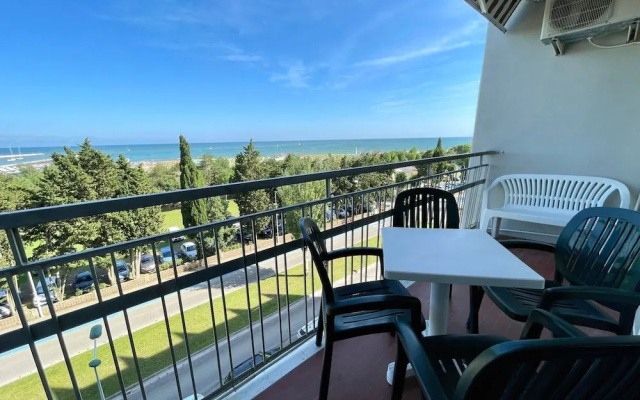 Studio With sea View-beahost