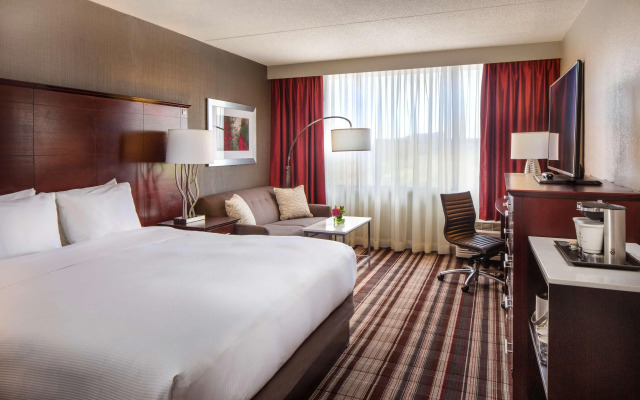 DoubleTree by Hilton Hotel Largo/Washington DC