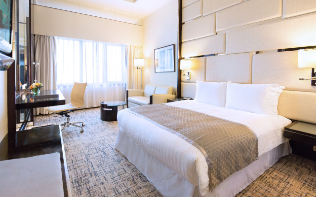 Regal Airport Hotel