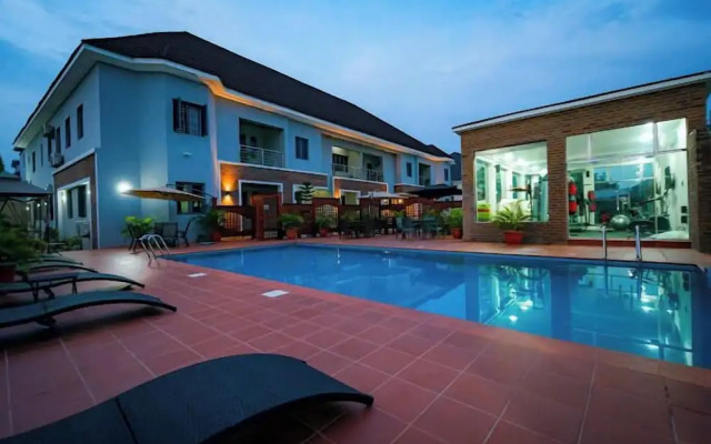 D'Stolz Villa and Hospitality