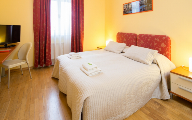 City Lounge Hotel