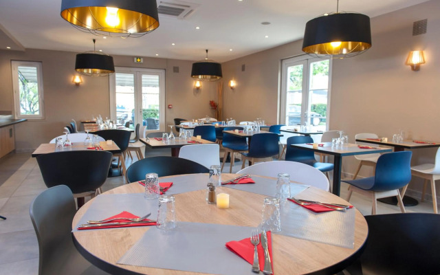 Brit Hotel Avignon Sud