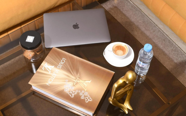 Zen Suites Hotel