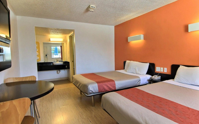 Motel 6 Austin, TX - North Central