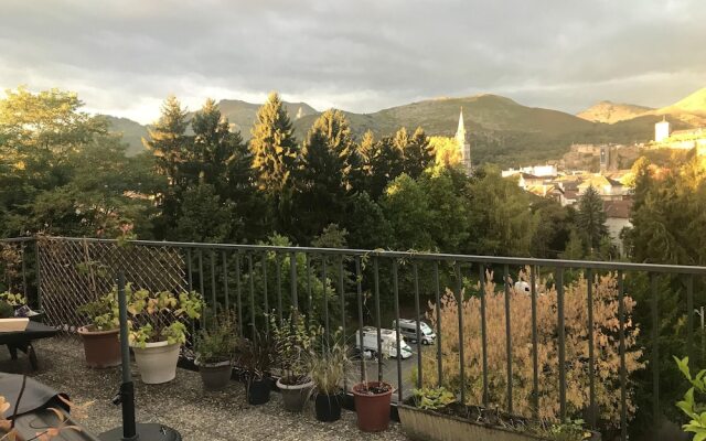 Apartment with One Bedroom in Lourdes, with Furnished Terrace