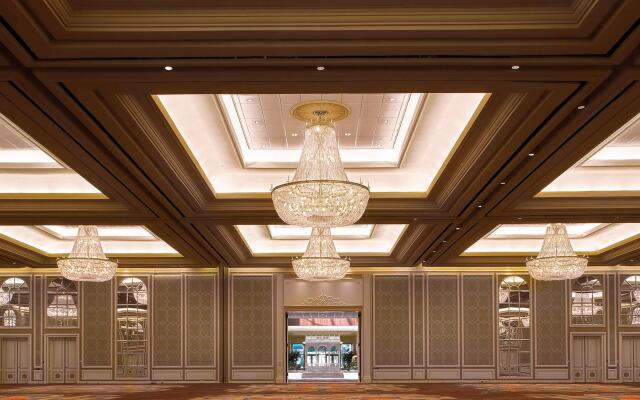 Hilton Anatole