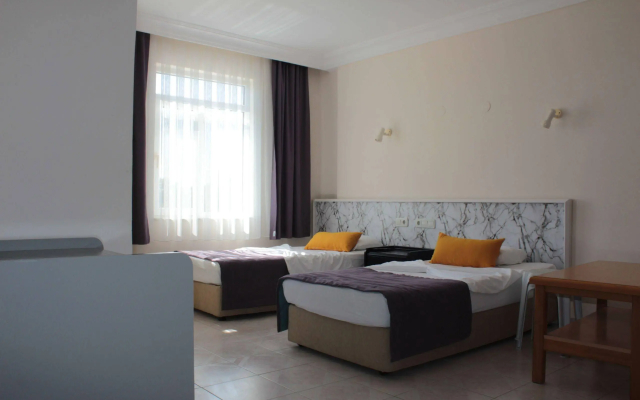 Victoria Princess Hotel