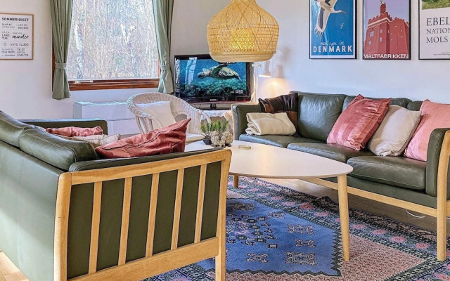 6 Person Holiday Home in Ebeltoft