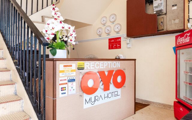 OYO 703 Myra Hotel