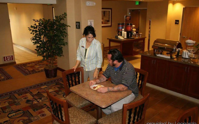 Bear Springs Hotel