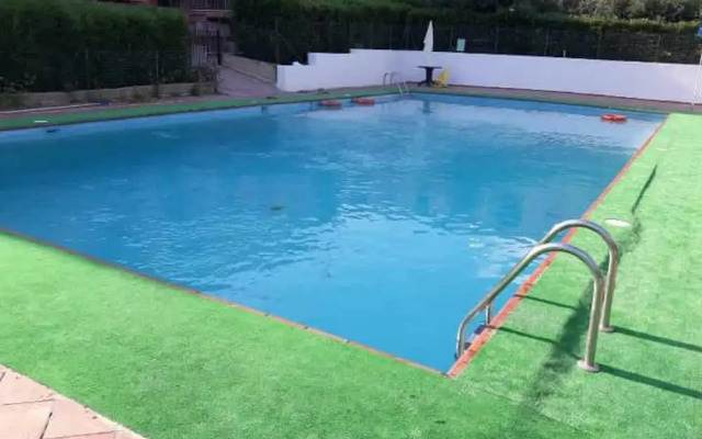 Apartment Sailing Yacht With Outdoor Swimmingpool