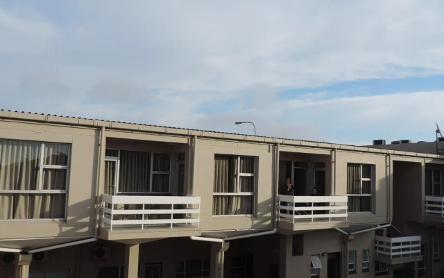 Vredenburg Boutique Lodge